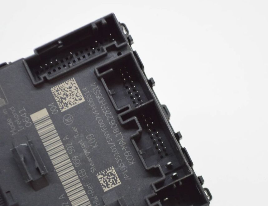 AUDI Q4 Sportback e-tron 1 generation (2021-2024) Блок управления дверей передние  правые 1EB959592A 20229203