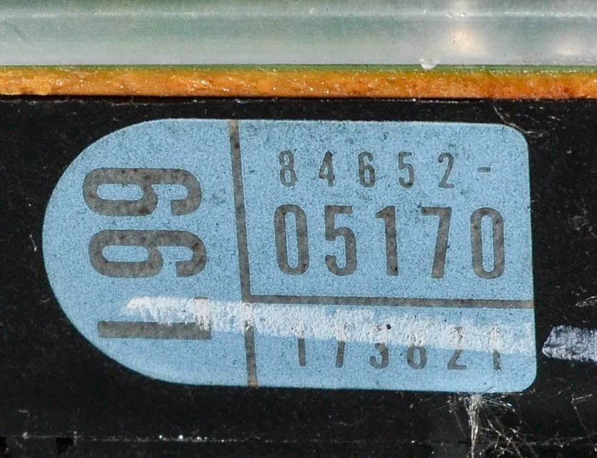 TOYOTA Avensis 2 generation (2002-2009) Подрулевой переключатель 84652-05170 2128594