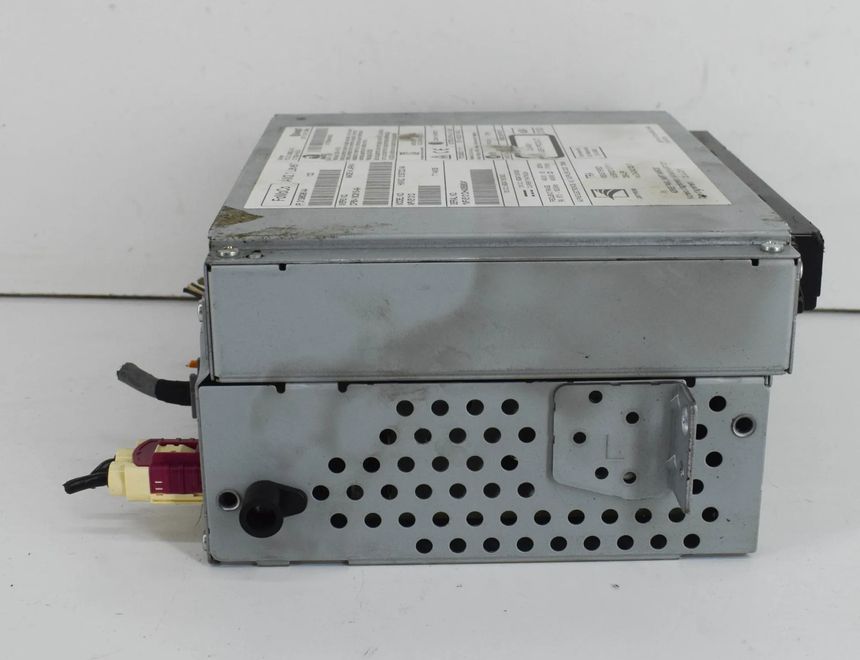 VOLVO V40 2 generation (2012-2020) Music Player Without GPS 31396096,31396096AA,CF6N-18C815-AA 21586758