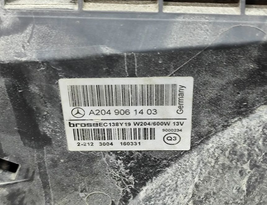 MERCEDES-BENZ CLA-Class C117 (2013-2016) Система охлаждения A2049061403,A2465000900 23088276