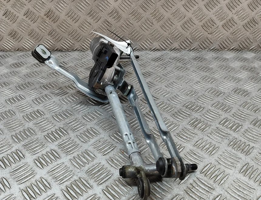 BMW X1 F48/F49 (2015-2023) Mechanizmus stierača predného čelného skla 7350657,3397022078,0390243617 23874618