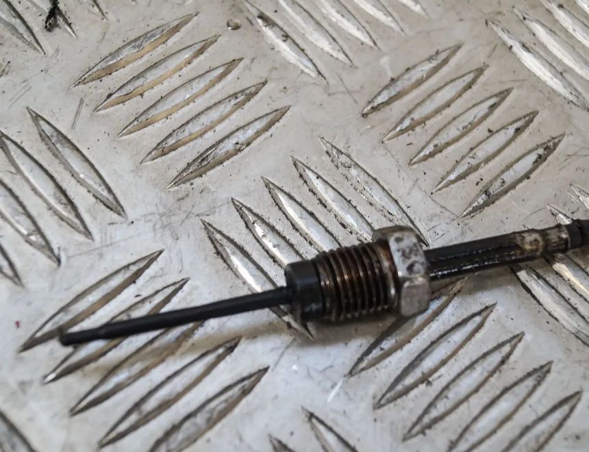 AUDI A4 B8/8K (2011-2016) Senzor teploty výfukových plynov 03L906088FH 2495410