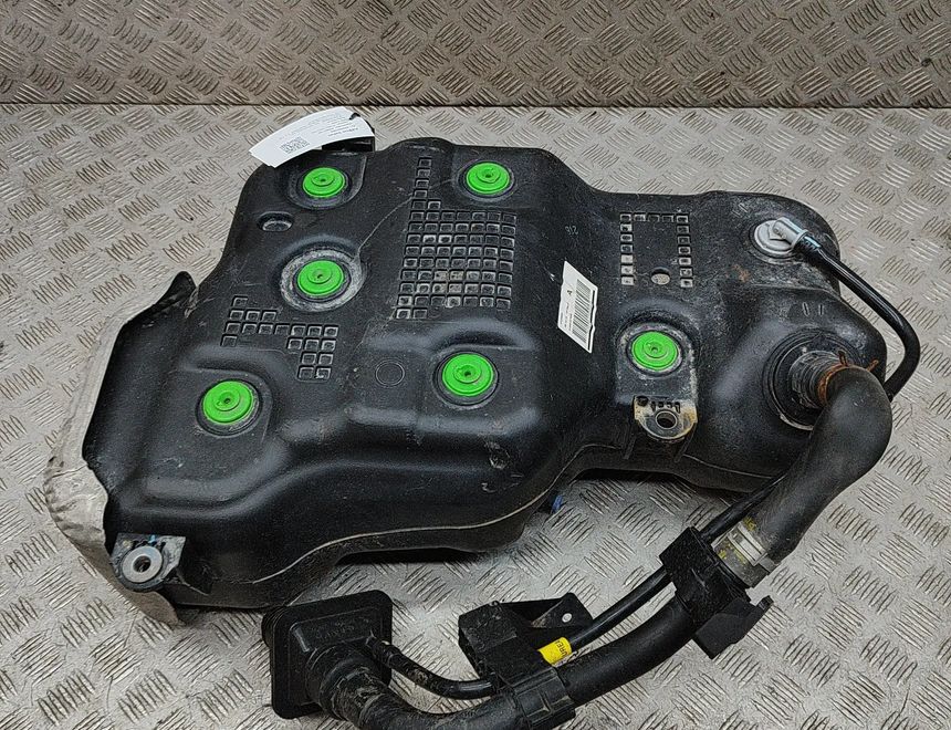 KIA Sportage 4 generation (2016-2022) AdBlue Tank 31510-G9000,0444040029,31500-D7900 25421396