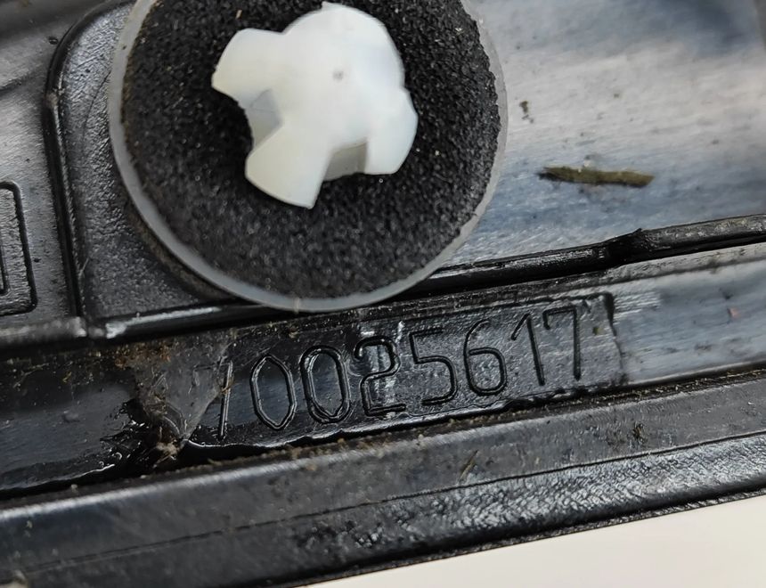 MASERATI Ghibli 3 generation (2013-2024) Ostatné časti výbavy 670025617 25726662