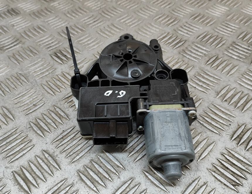 VOLKSWAGEN Golf 7 generation (2012-2024) Rear Right Door Window Control Motor 0130822694,5Q0959812D 26020010