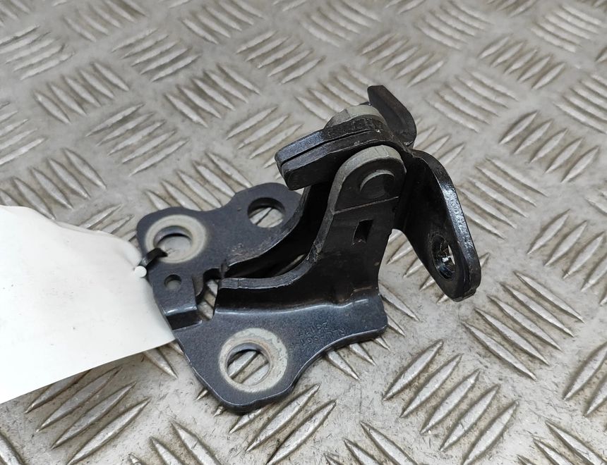 TESLA Model 3 1 generation (2017-2024) Задний левый дверной шарнир 1091331-00-F 26243591