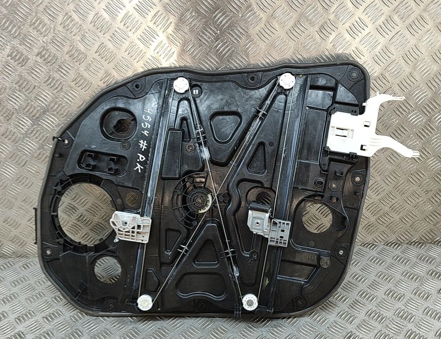 SSANGYONG Korando 4 generation (2019-2023) Стеклоподъемник передней левой двери 72460-37000,72460-37130,82450-C3M10,82471-C3M10 26363294