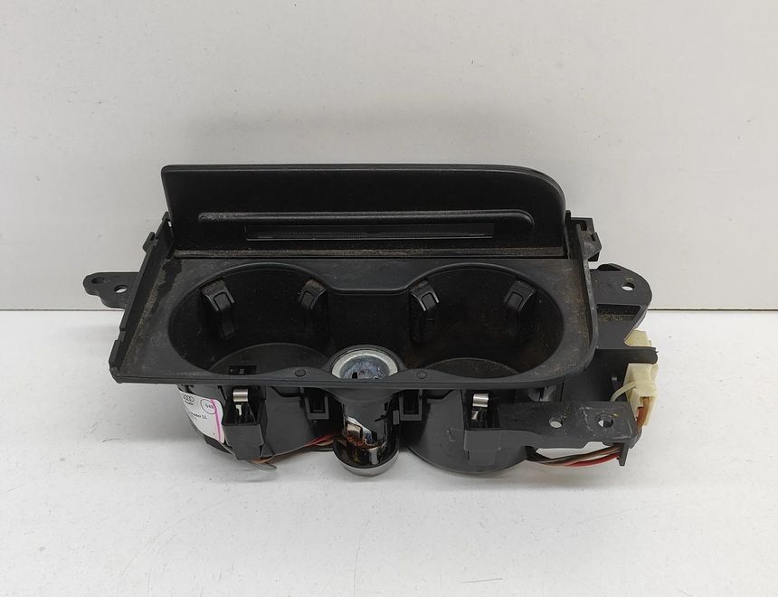 AUDI A8 D4/4H (2010-2018) Držiak na poháre 4H1858601B,4H1858601A,4H1858601C 27754865