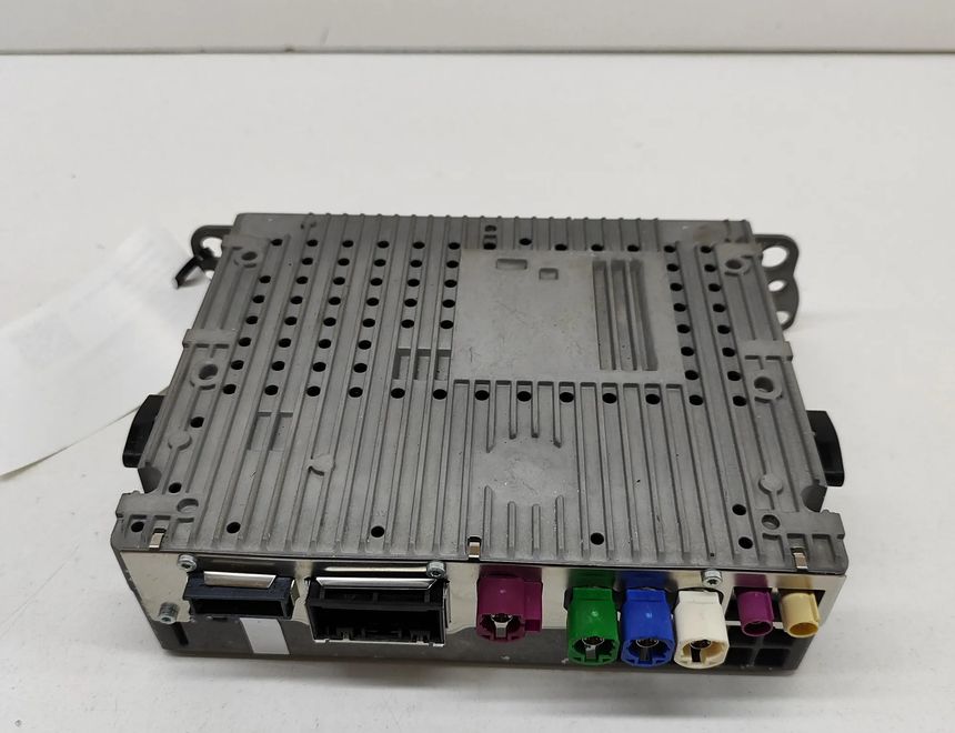 BMW 3 Series G20/G21/G28 (2018-2024) Prehrávač hudby s GPS 9842161 27819312