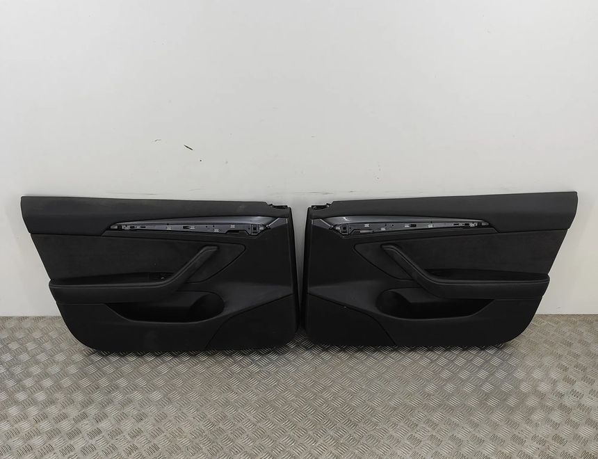 TESLA Model 3 1 generation (2017-2024) Внутренние сиденья с комплектом дверных карт 1614945-00-A,3067956-00-A,1593863-00-A,1588127-02-C,1593860-00-A 28201482