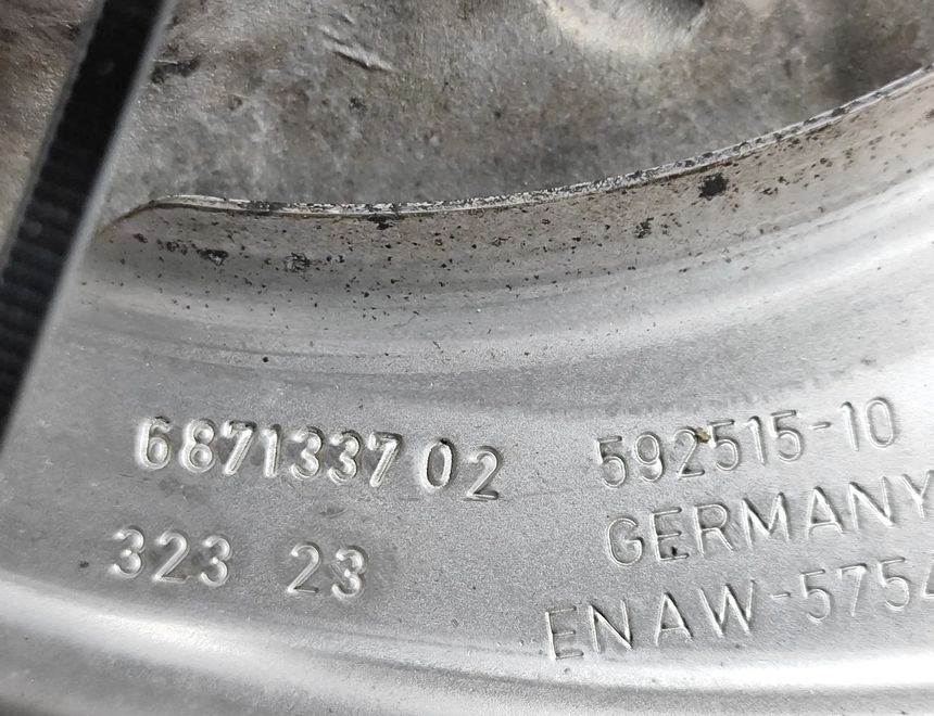 BMW 3 Series G20/G21/G28 (2018-2024) Ступица передняя левая 6871191,6871337,6891169 28246719