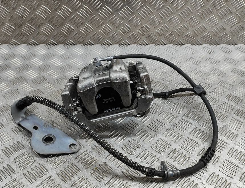 PEUGEOT Zadný pravý brzdový strmeň 1647899980,9837766580 28327139