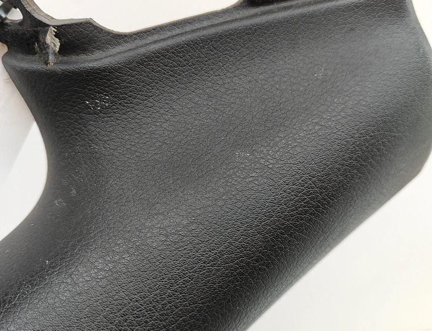 AUDI A4 W211/S211 (2002-2009) Pravý A stĺpikový obklad 8H0867234 28328659