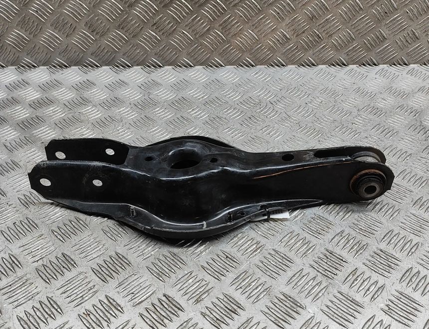 BMW 2 Series F22/F23 (2013-2020) Zadná ľavá vidlica tvaru H 6867541,6867540 28352406
