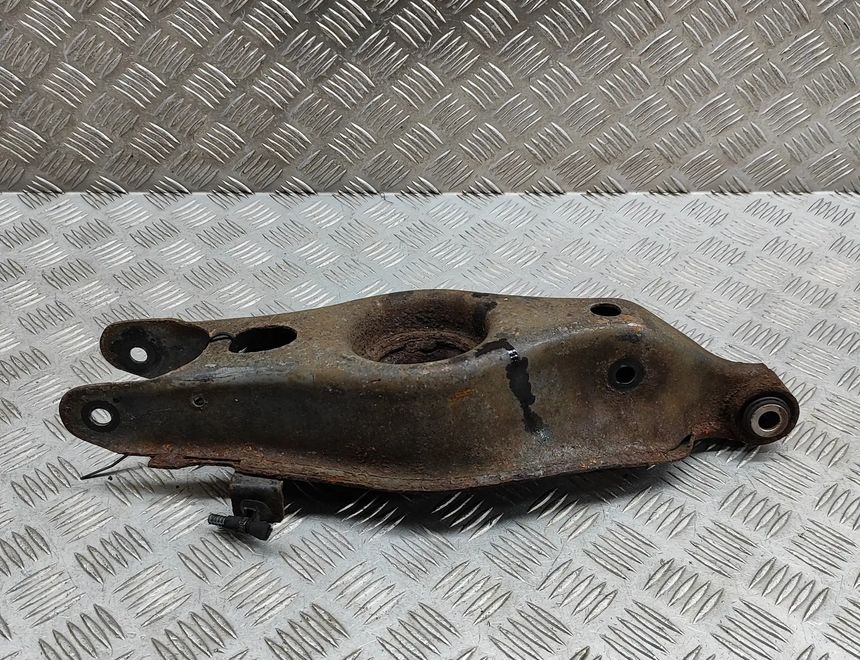 MASERATI Ghibli 3 generation (2013-2024) Zadná ľavá vidlica tvaru H 670036580 28460334