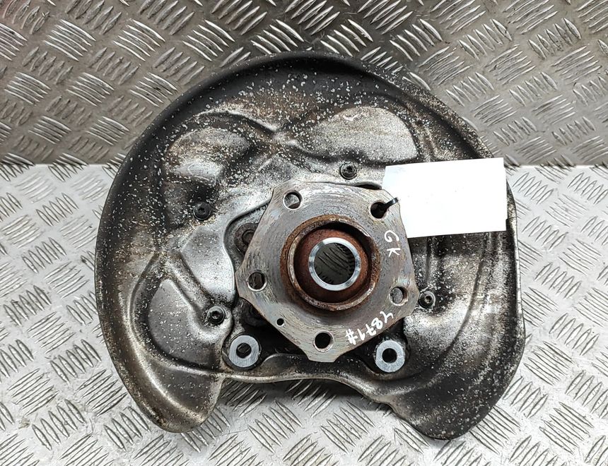 AUDI Q5 FY (2016-2024) Rear Left Wheel Hub 80A505435J,80A615611B 28925928