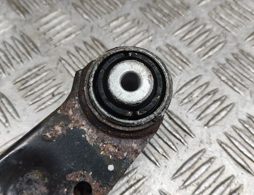 VOLVO XC90 2 generation (2014-2024) Рычаг задний правый 31360584 29022127