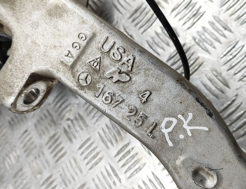 MERCEDES-BENZ GLS-Class X167 (2019-2024) Front Left Wheel Hub A1673322500,A1674213900 29454199