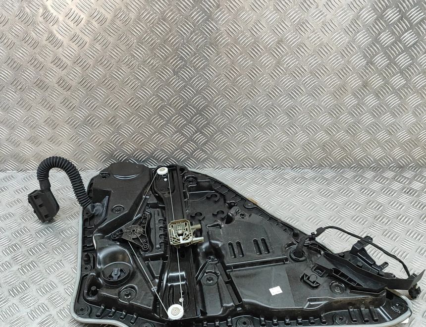 MERCEDES-BENZ GLE W167 (2019-2024) Стеклоподъемник задней правой двери A1679050800,A1677303101 29501022