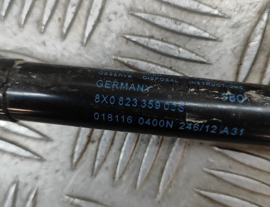 AUDI A1 8X (2010-2020) Front Right Bonnet Hinge 8X0823302,8X0823359 29791223