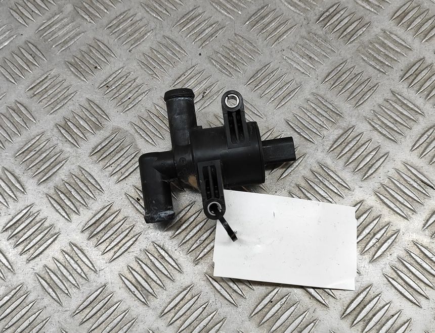 AUDI A5 Sportback F5 (2016-2024) Vykurovací radiátorový ventil 4H0121671D 30026986