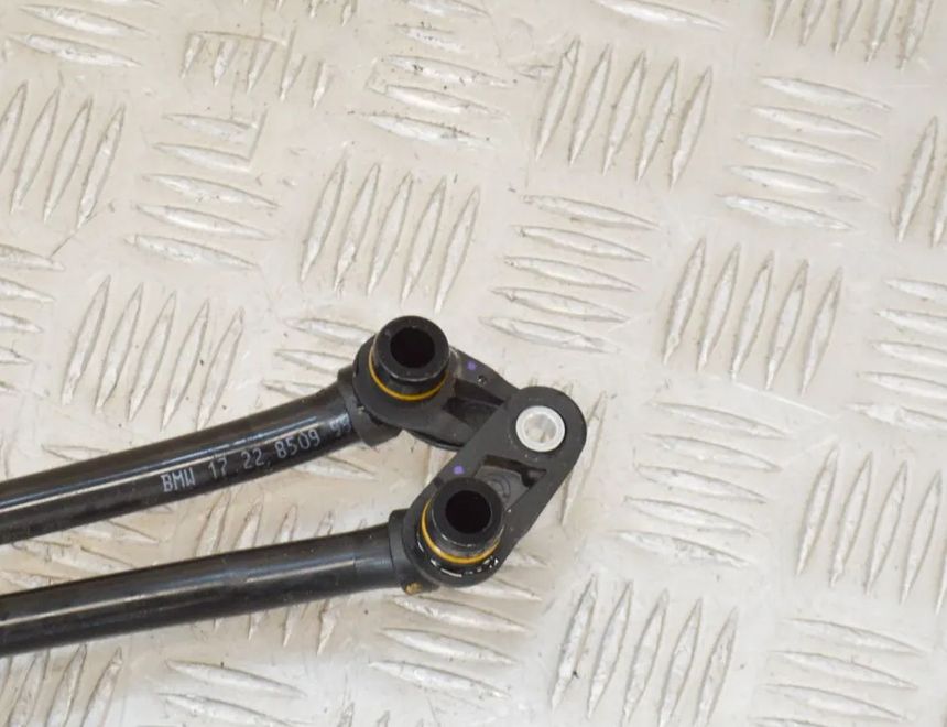 BMW 3 Series F30/F31 (2011-2020) Другие шланги 8509994 3007510