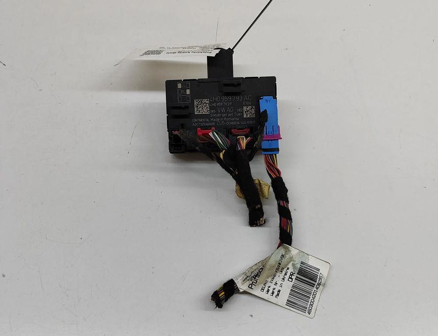 PORSCHE Cayenne 958 (2010-2018) Front Left Door Control Unit 4H0959793AC,4H0.959.793.AC,4H0959793P,4H0.959.793.P,A2C7325360600 30119283