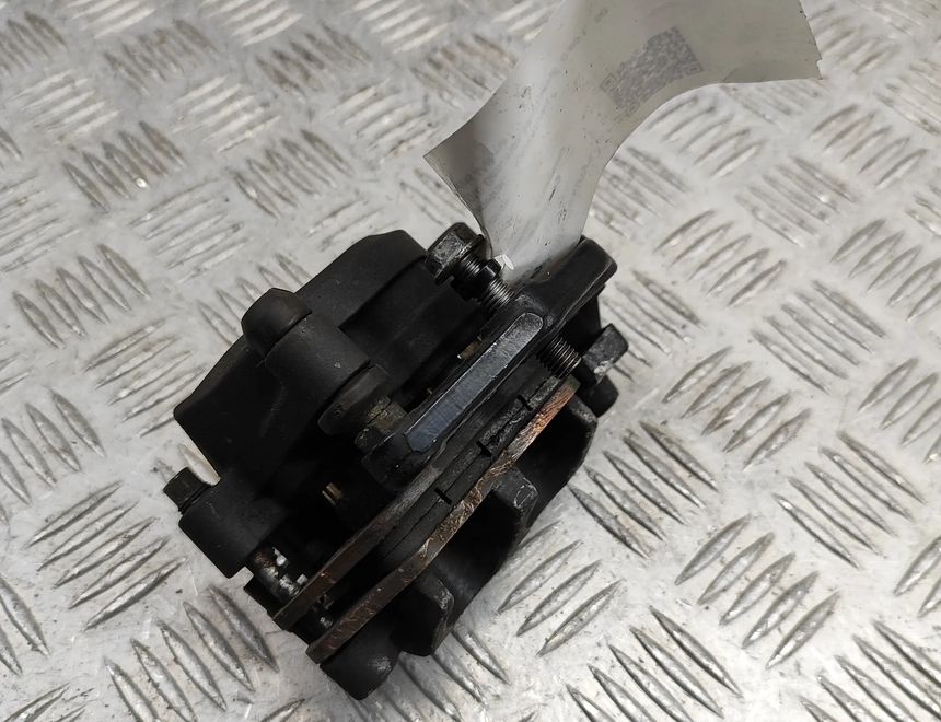 KAWASAKI NINJA W212/S212/C207/A207 (2009-2016) Передний правый боковой тормозной суппорт 30128803