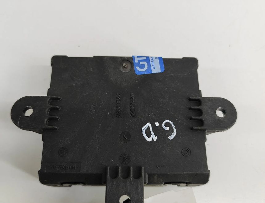 VOLVO V70 3 generation (2007-2020) Rear Right Door Control Unit 1002299901 30251510