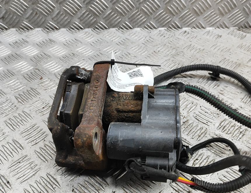 PEUGEOT Sprinter 2 generation (906) (2006-2018) Ľavý zadný brzdový strmeň 1608998880 30397111