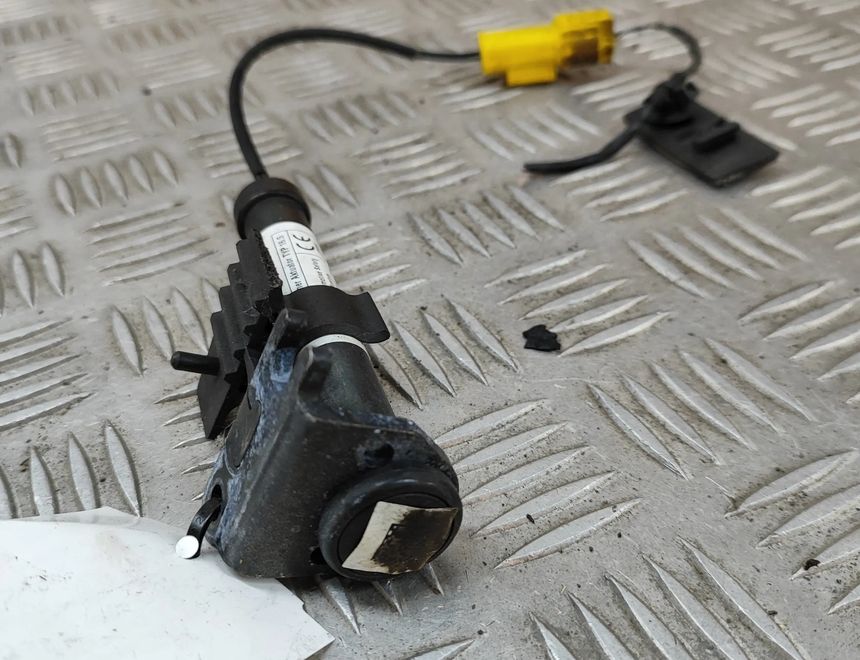 BMW i4 1 generation (2021-2024) KAPOTOVÝ AKTUÁTOR PANT 7449430 30430297