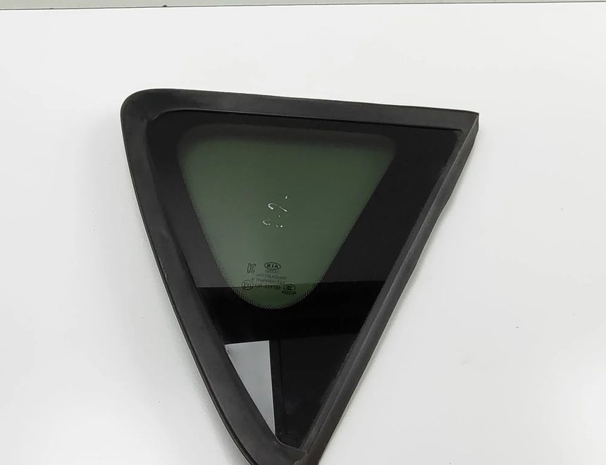 KIA Soul 2 generation (2014-2020) Pravé zadné okno 87820-B2000 30463791