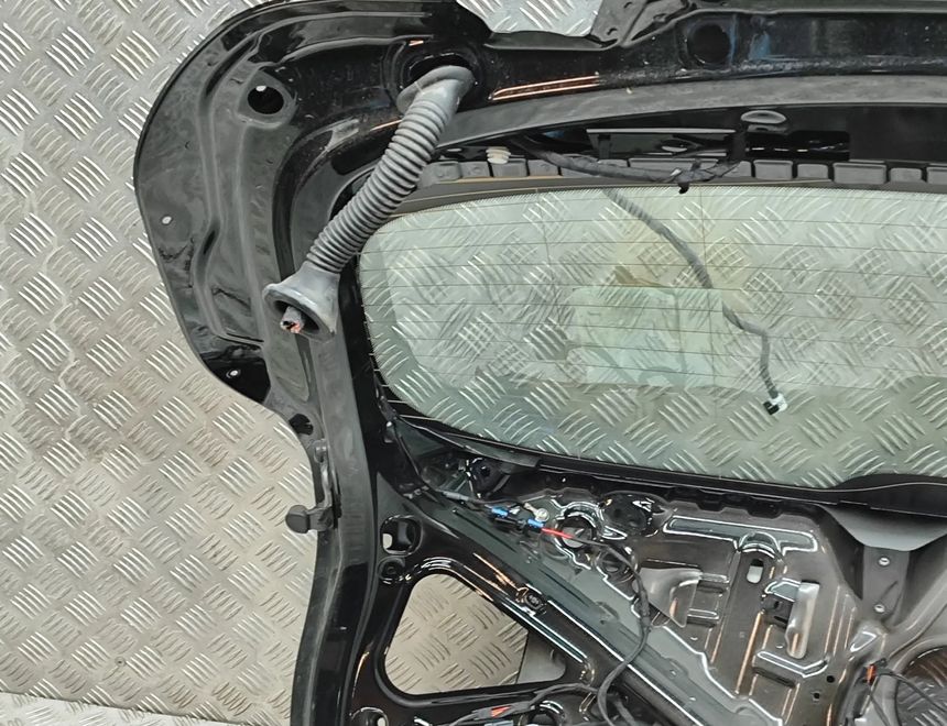 BMW X2 F39 (2017-2023) Крышка багажника 7423832 30473943