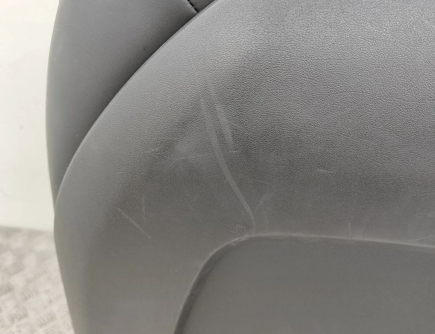 TESLA Model 3 1 generation (2017-2024) Front Left Seat 1456942-00-C 30484846