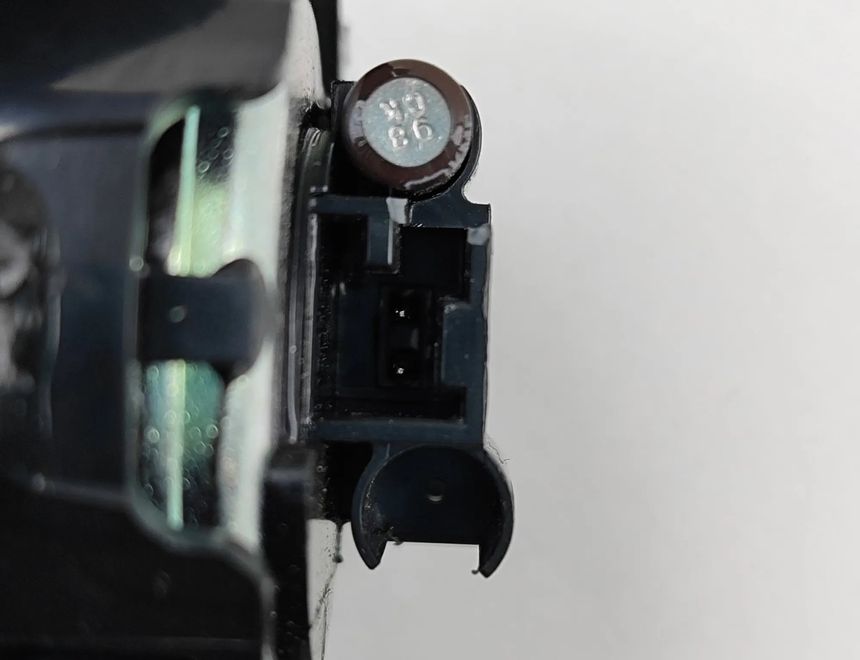 MERCEDES-BENZ E-Class W213/S213/C238/A238 (2016-2024) Zadný ľavý reproduktor dverí A2228202200 30640229