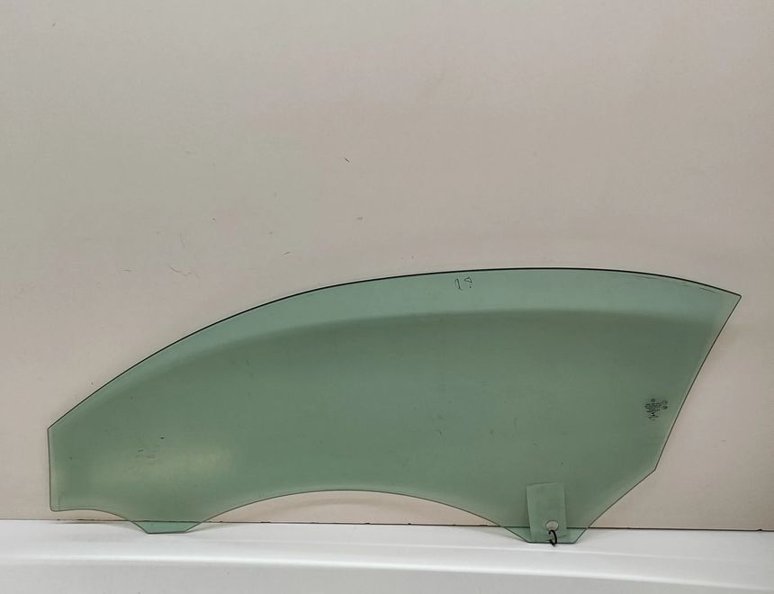 MERCEDES-BENZ SLC-Class R172 (2016-2020) Front Right Door Glass A1727250400 30718205