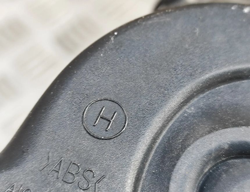 VOLKSWAGEN Tiguan 1 generation (2007-2017) Signál houkačky 5N0951182 30755228