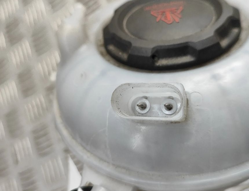 AUDI A3 8V (2012-2020) Expansion Tank 5Q0121407H,8V0121407 30824997