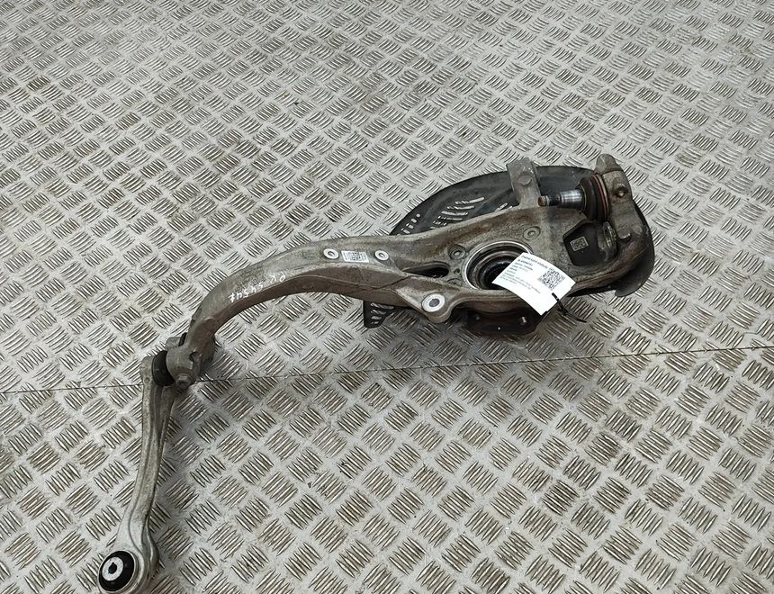 AUDI Ľavý predný náboj kolesa 4M0407559 30944761