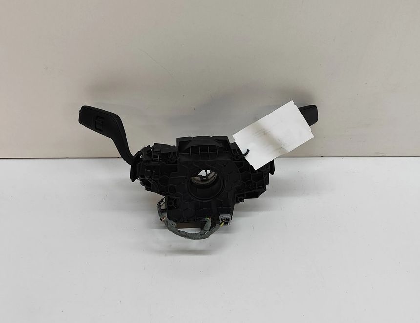 FORD Kuga 3 generation (2019-2023) Подрулевой переключатель LV4T-14A664-DA 31196779