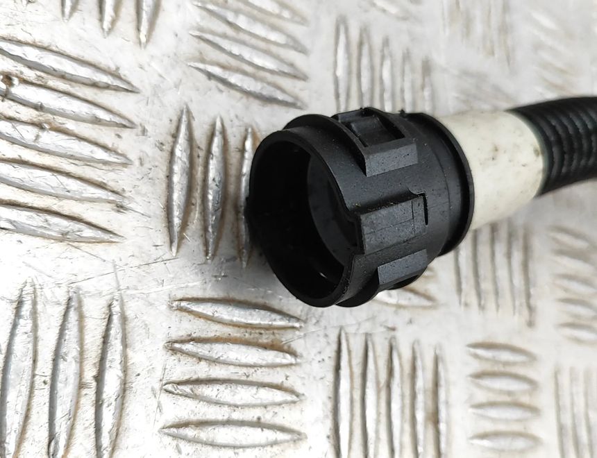 TESLA Model 3 1 generation (2017-2024) Шланги охлаждающей жидкости 1077603-00-F 31399974