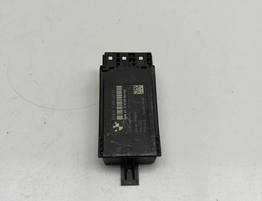 BMW 8 Series G14/G15/G16 (2018-2024) Riadiaca jednotka zadných sedadiel A2C7484270400,7490465 31439208