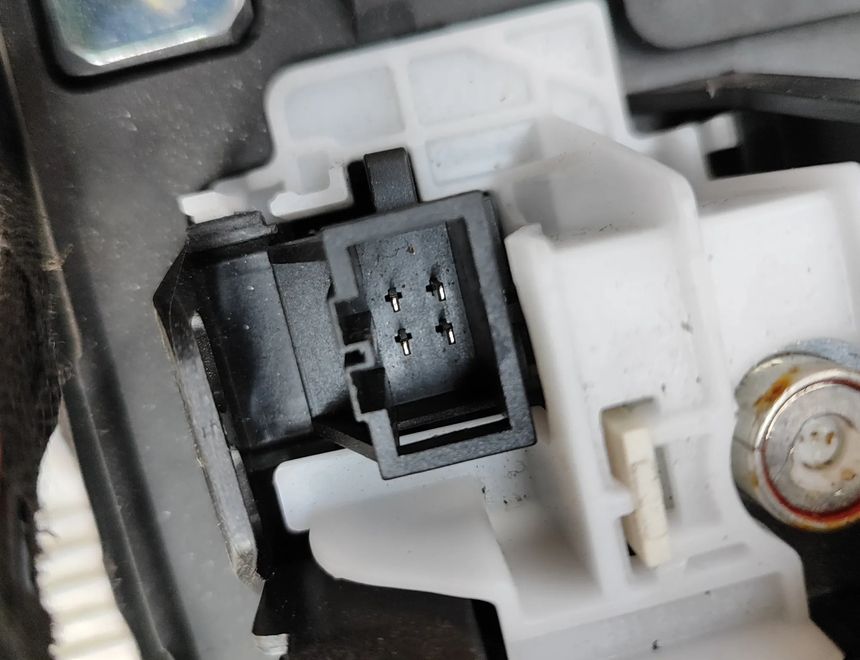 AUDI A6 C7/4G (2010-2020) Gear Shifting Mechanism 4G2713041AM 31459305