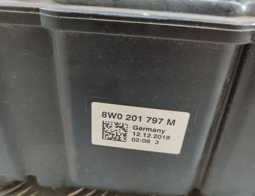 AUDI A5 F5 (2016-2024) Sadzový filter 8W0201797M 31724813