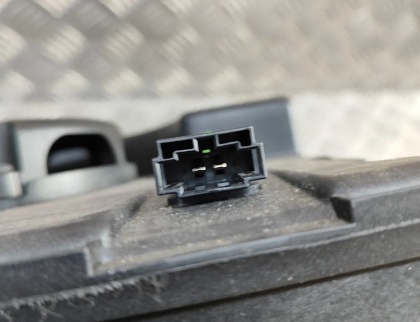 AUDI Q7 4M (2015-2024) Subwoofer 4M0035621 31799172