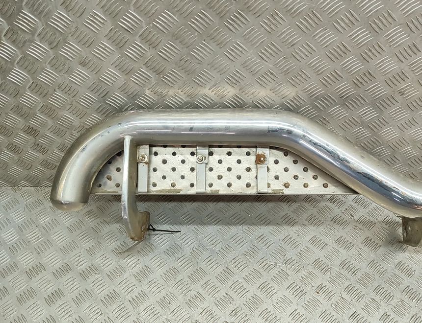 ISUZU D-Max 1 generation (2002-2012) Pravý bočný kovový kryt prahu 32001464