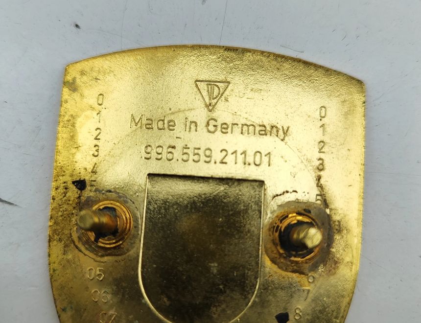 PORSCHE Boxster 987 (2004-2012) Značka na kapote 99655921101 32031086