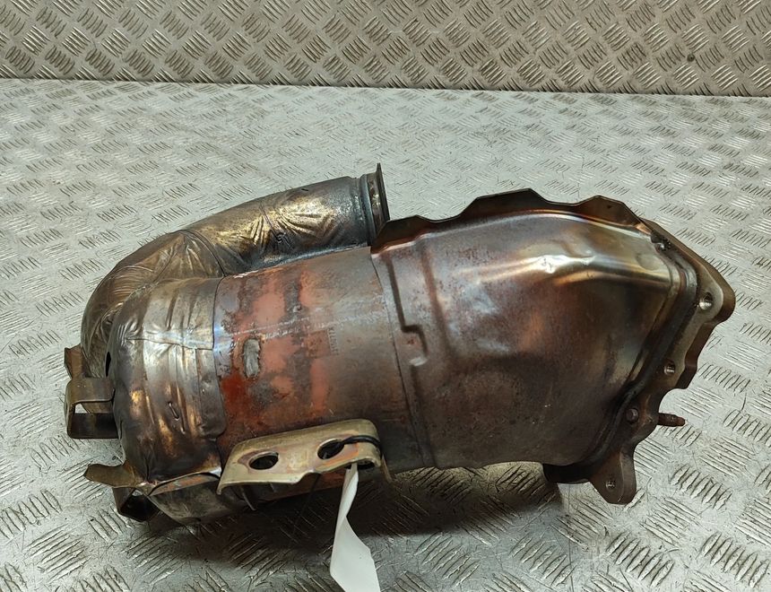 VOLVO V60 2 generation (2018-2023) Катализатор 32225841 32197932