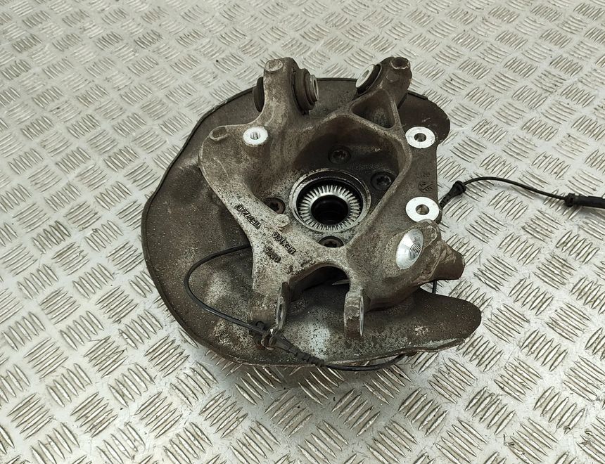 BMW X3 G01 (2017-2024) Ступица задняя правая 6871028,1157721 32378376