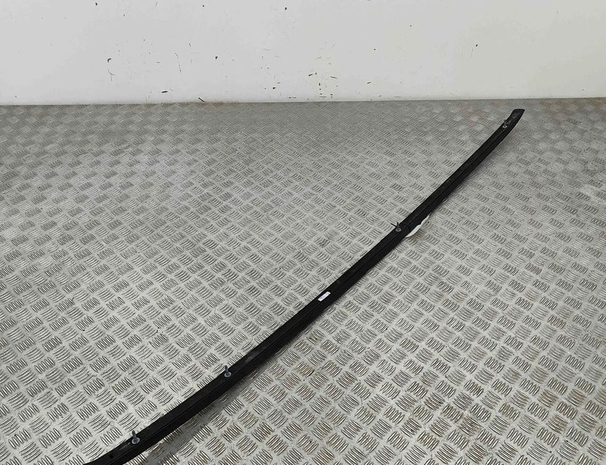 SKODA Enyaq 1 generation (2020-2023) Рейлинг крыши левый 5LG860025 32381161